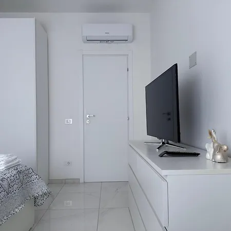 Apartamento Dimora Del Garda Desenzano